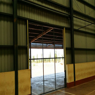 環境に優しい鋼鉄構造物 建築 ODM 金属ガレージ 建材