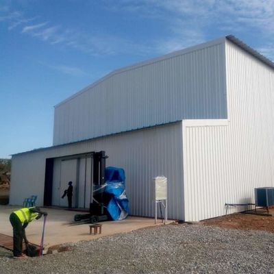 製鋼構造物 倉庫 Q345 鋼製倉庫建物