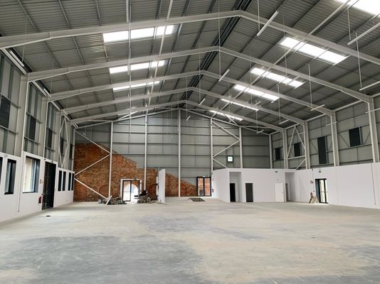 製造された鋼鉄構造 倉庫 工業用金属製のプリファブリックビル