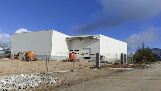 製造された鋼鉄構造 倉庫 工業用金属製のプリファブリックビル