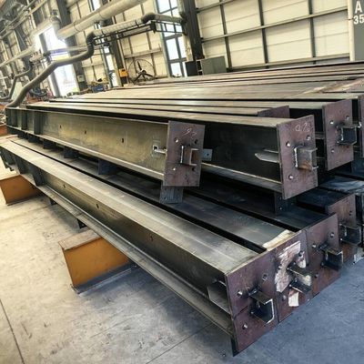 屋根と壁のボルト接続設計のための塗装/電熱鋼材