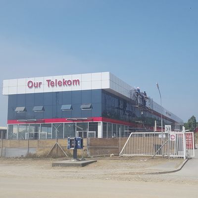 カスタマイズされた鋼鉄構造 展示ホール 防湿金属倉庫